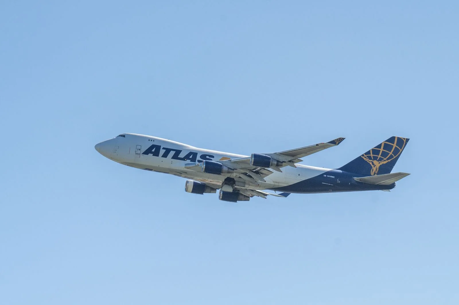 Cargo airplane for China air freight