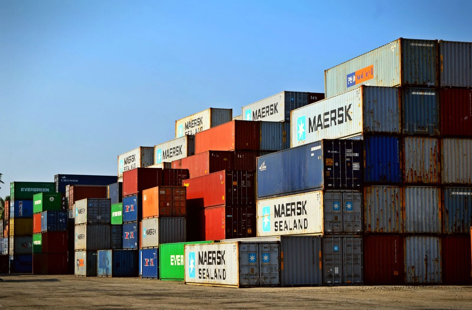 Shipping containers for China LCL consolidation